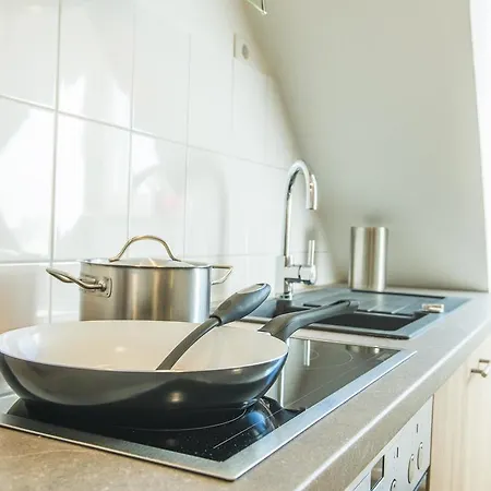 Kombi-wohnung Bochum-riemke 보훔